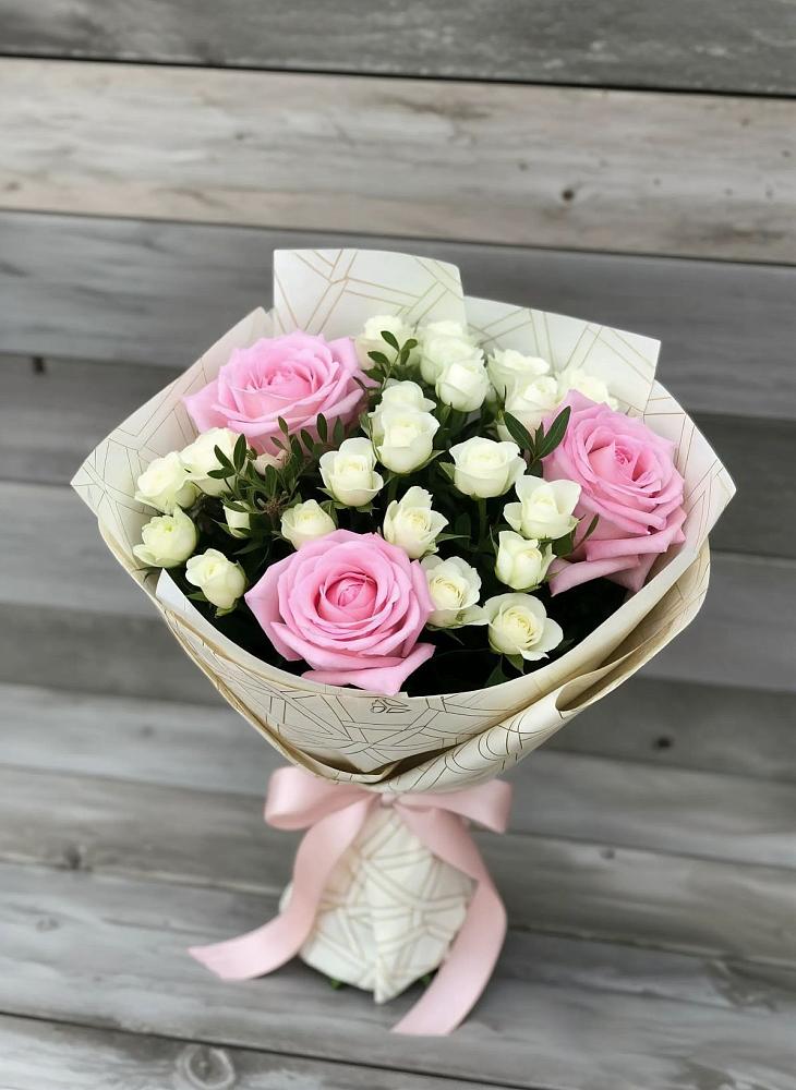 Букет цветов из: Розы в Волово