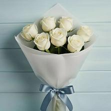 Букет 7 Белых роз Эдлесс Лав в Волово