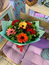 Букет цветов из:  Герберы, Хризантемы и Альстромерии #REPLACE_PRED# Волово