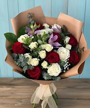 Букет цветов из:  Розы и Альстромерии в Волово