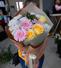 Букет цветов из:  Герберы, Розы и Хризантемы в Волово