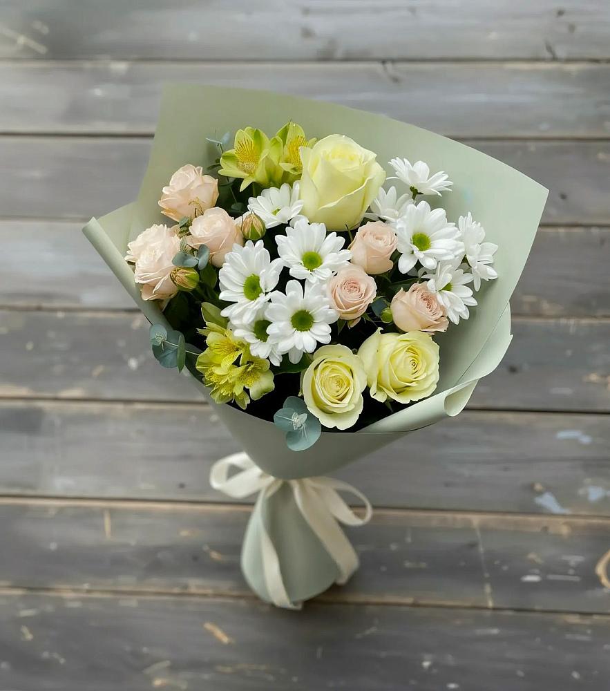 Букет цветов из: Альстромерии, Розы и Хризантемы в Волово