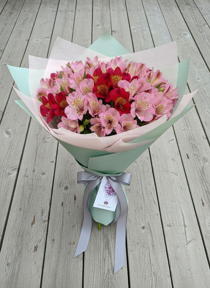 Букет цветов из: Альстромерии в Волово