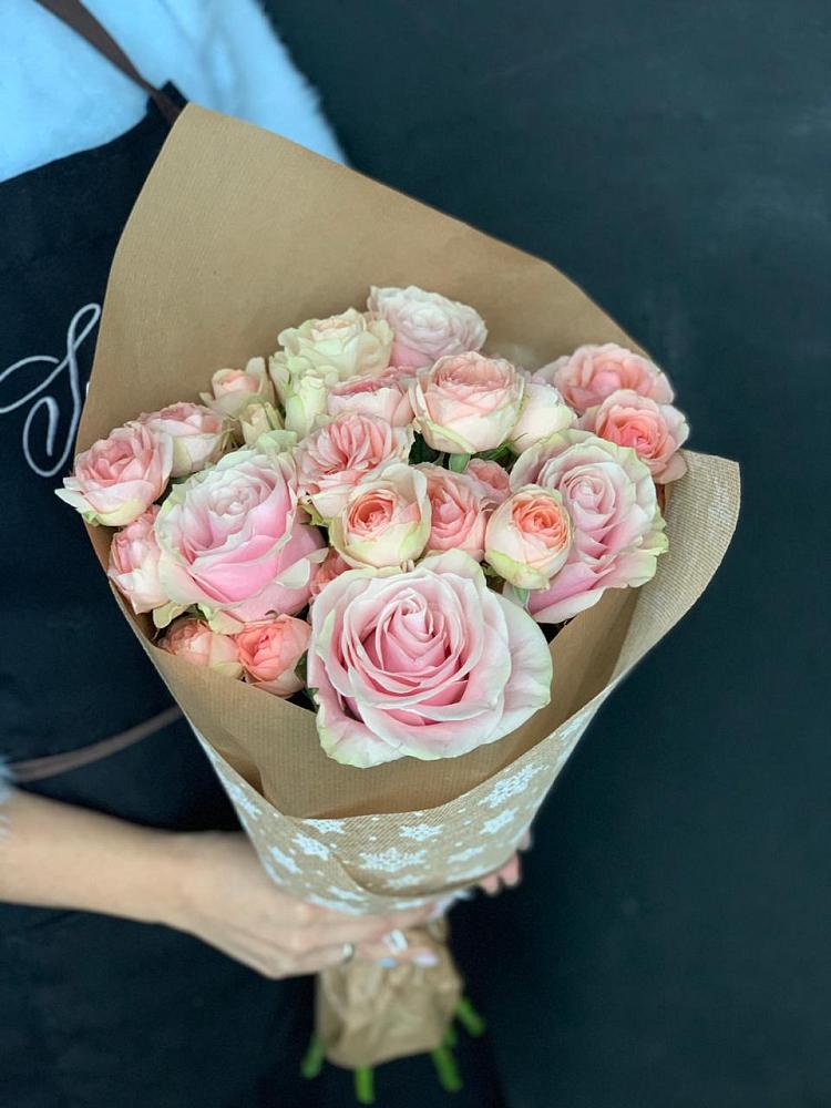 Букет цветов из: Хризантемы и Розы в Волово