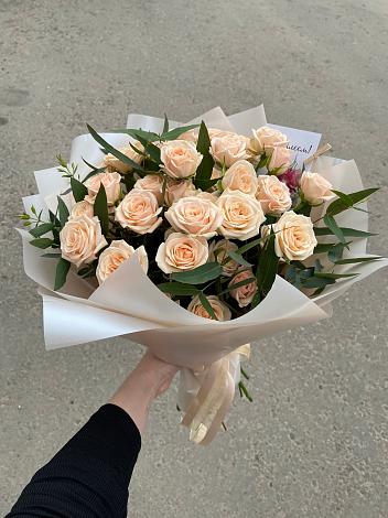 Букет Кремовые розы Латте в Волово